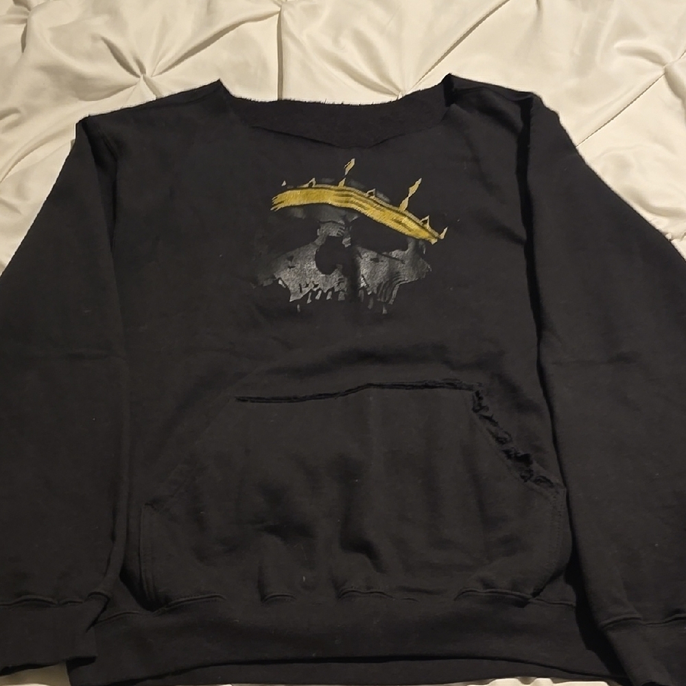 Black Graphic Men's Sweater